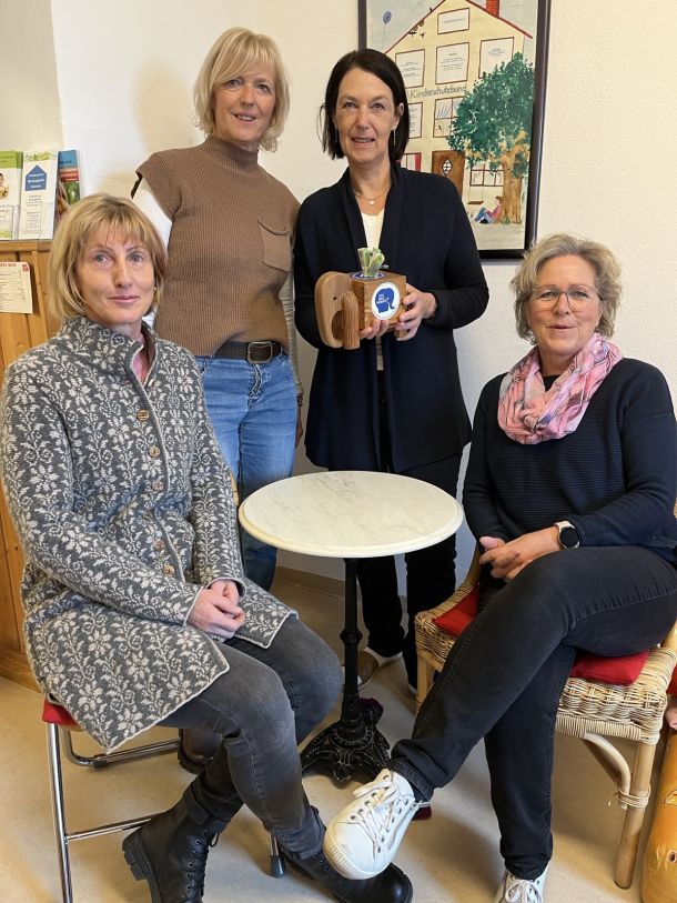 v.l. Irmgard Haslach, Renate Schöll, Vorsitzende Monika Kohler, Christl Schadeck